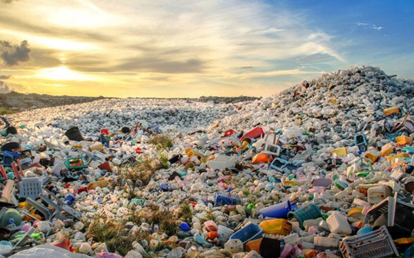 EMERGENZA RIFIUTI – Stop stagione discariche. Ha ragione Occhiuto